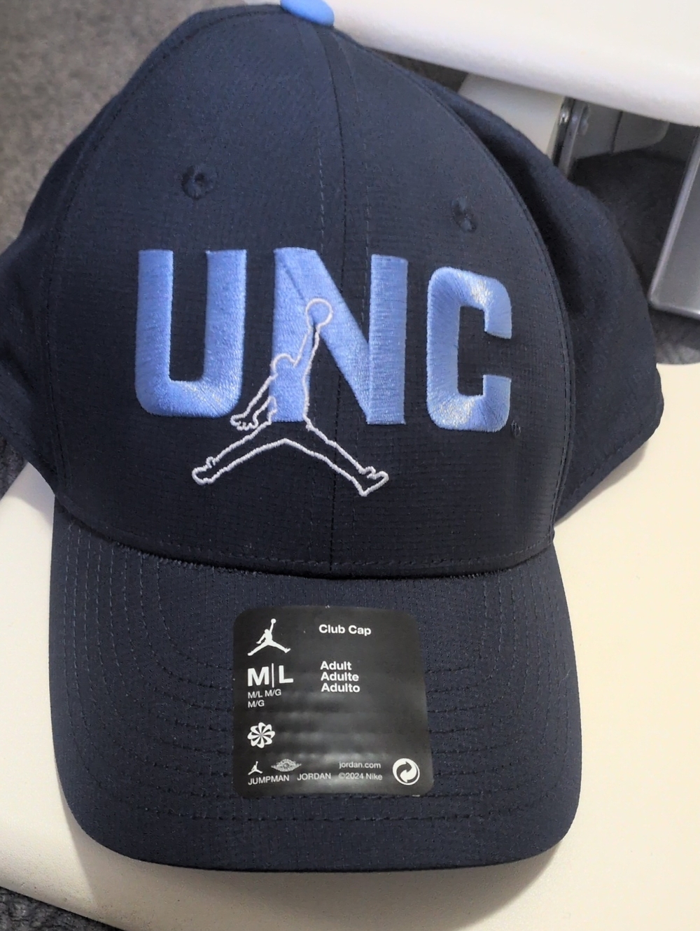Nike Jumpman UNC Club Cap in Navy and Light Blue